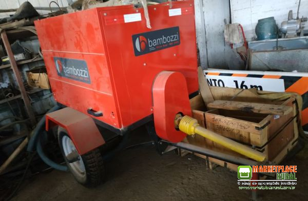 Oficina Rural Bambozzi com Carreta Móvel para Trator