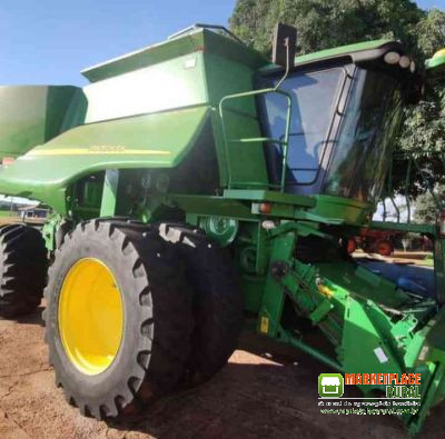 Colheitadeira John Deere STS 9650