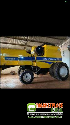 Colheitadeira New Holland 5090