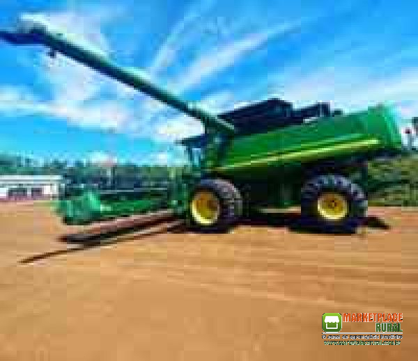 Colheitadeira Jhon Deere 9670 STS