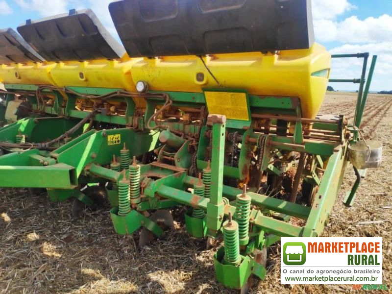 Plantadeira John Deere JD1113 ano 2012