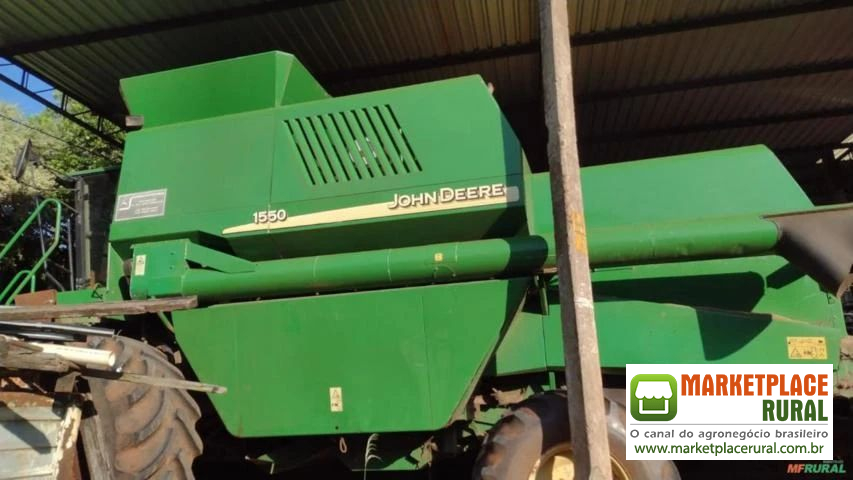 Colheitadeira John Deere JD 1550 ano 2004 23 pés