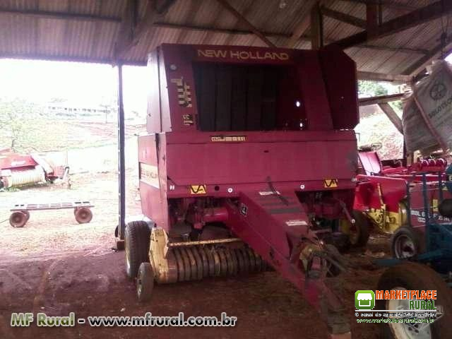 Enfardadeira de rolo new holland 650