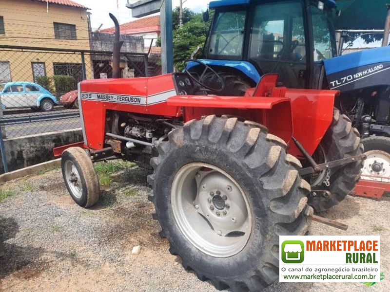 Trator Massey Ferguson 235 4x2 ano 80