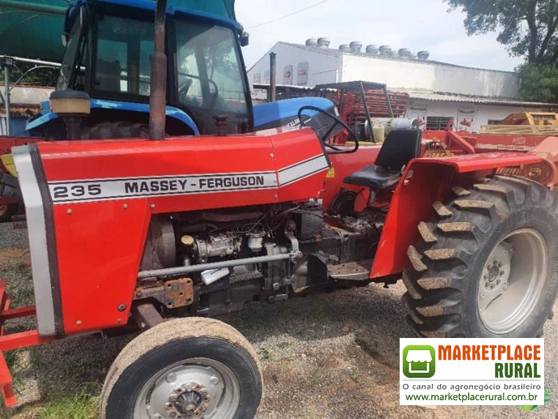 Trator Massey Ferguson 235 4x2 ano 80