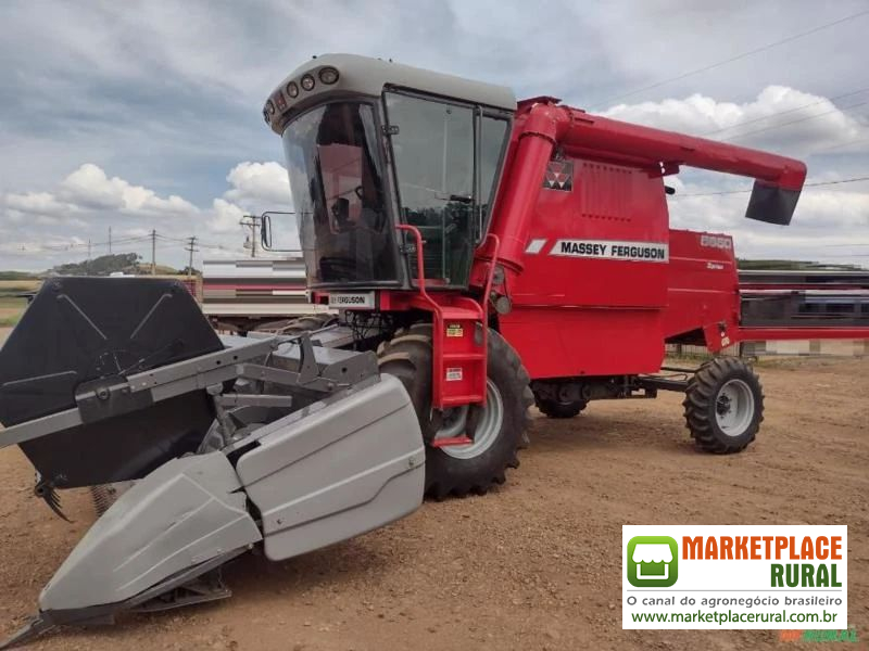 Colheitadeira Massey Ferguson 5650 Ano 2013