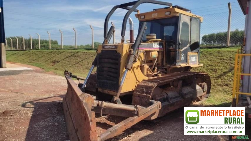 Trator de Esteiras Caterpillar D6E 1993