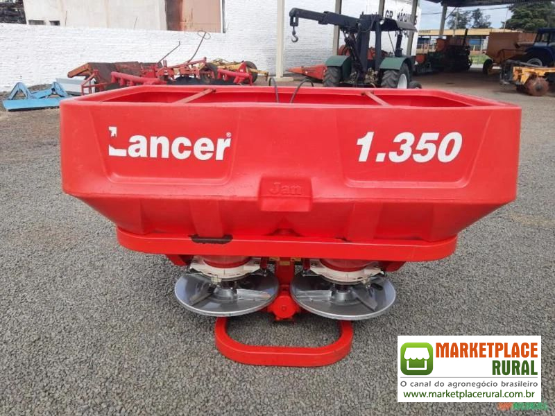 Distribuidor de fertilizantes Lancer 1350 Jan.