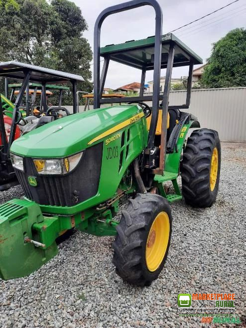 Trator John Deere 5080 E 4x4 ano 20