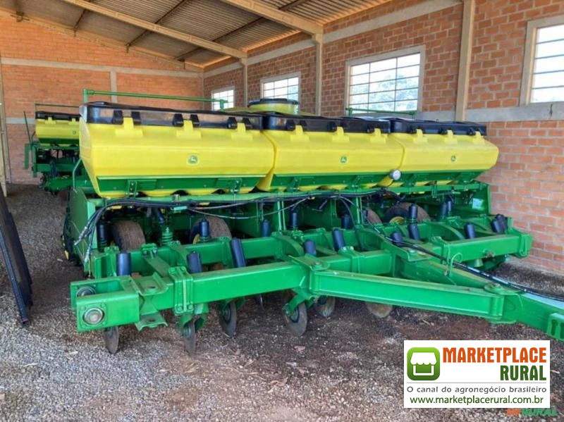 PLANTADEIRA JOHN DEERE CCS2122