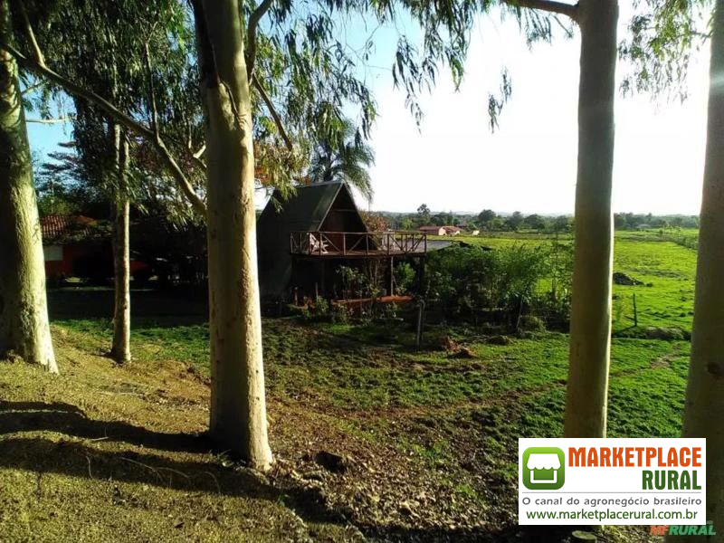 Fazenda de 4520 hectares em Arinos MG