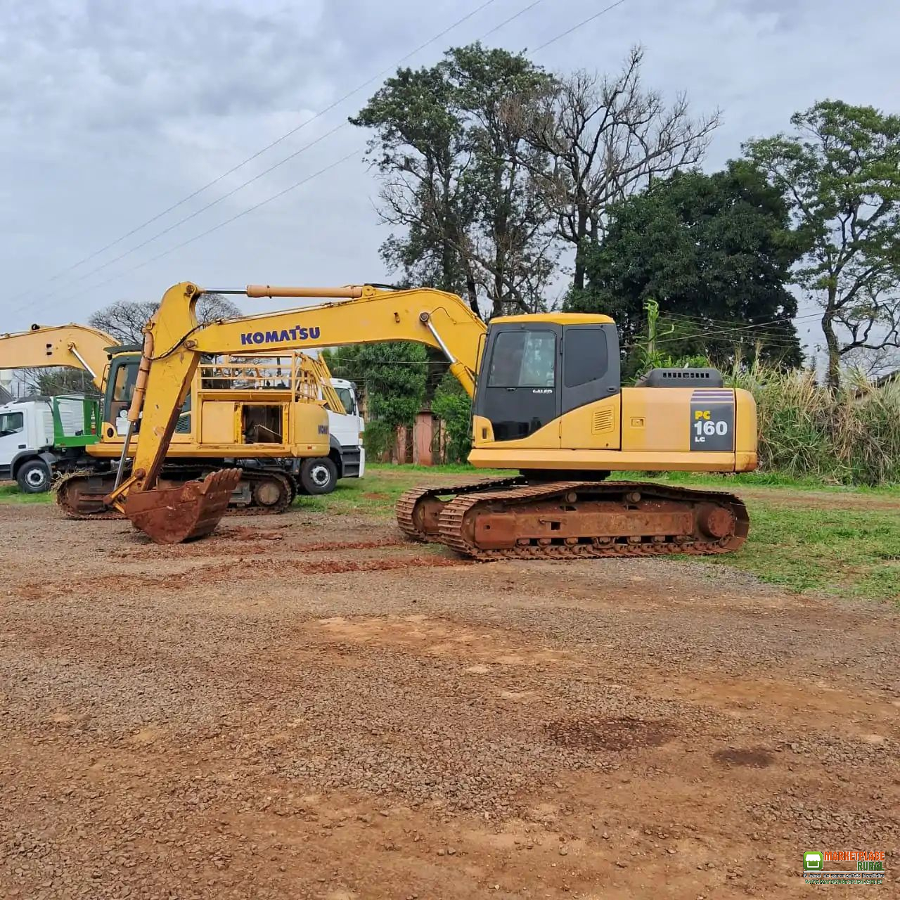 Escavadeira Hidraúlica Komatsu PC 160 Ano 2011