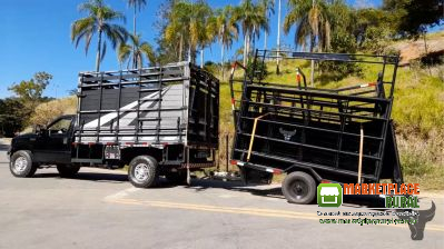 Curral móvel para manejo de bovinos