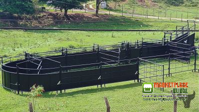 Curral móvel para manejo de bovinos