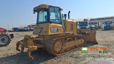 Caterpillar D4