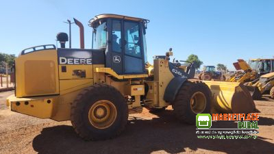 John Deere 644k