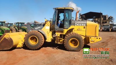 John Deere 644k