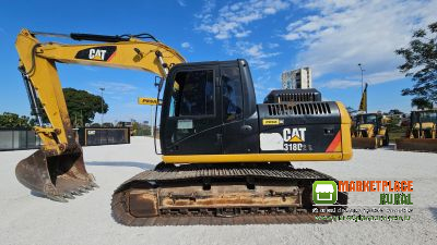 Caterpillar 318D2L