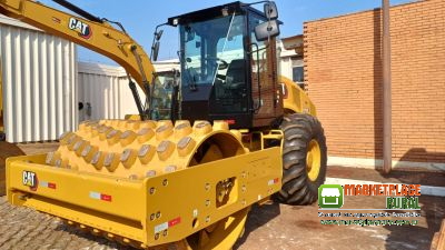 Rolo Compactador Caterpillar CP54B