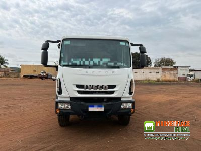 Iveco Tector 260E30 ano 2020