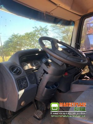 Ford Cargo 2423 ano 2013