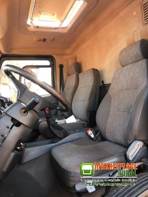 Ford Cargo 2423 ano 2013