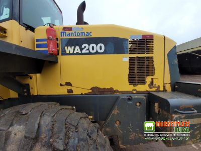 komatsu WA200 ano 2012